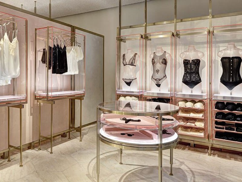 Thiết kế thi công shop đồ lót ấn tượng
