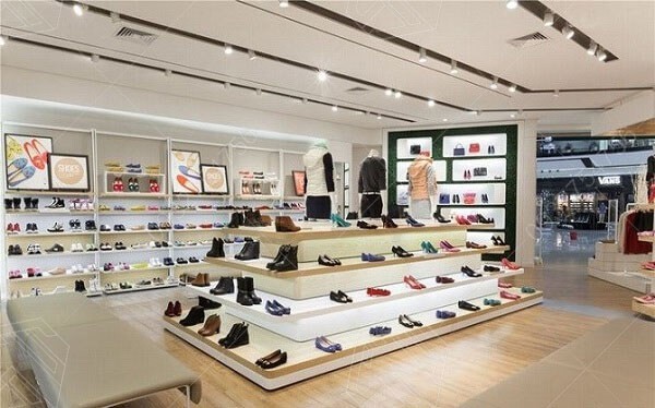 Đơn vị thi công thiết kế shop giày uy tín