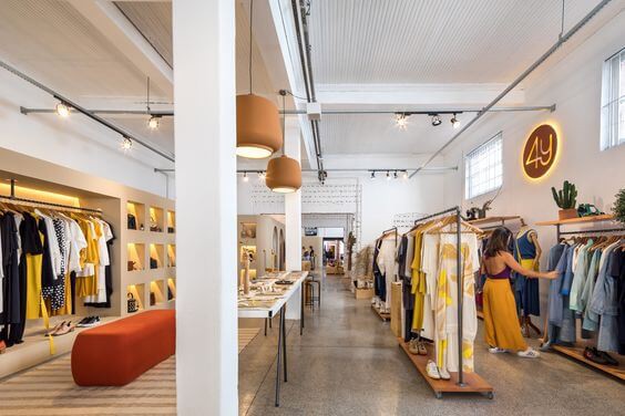Áp dụng phong cách nội thất dựa trên Concept chủ đạo của shop