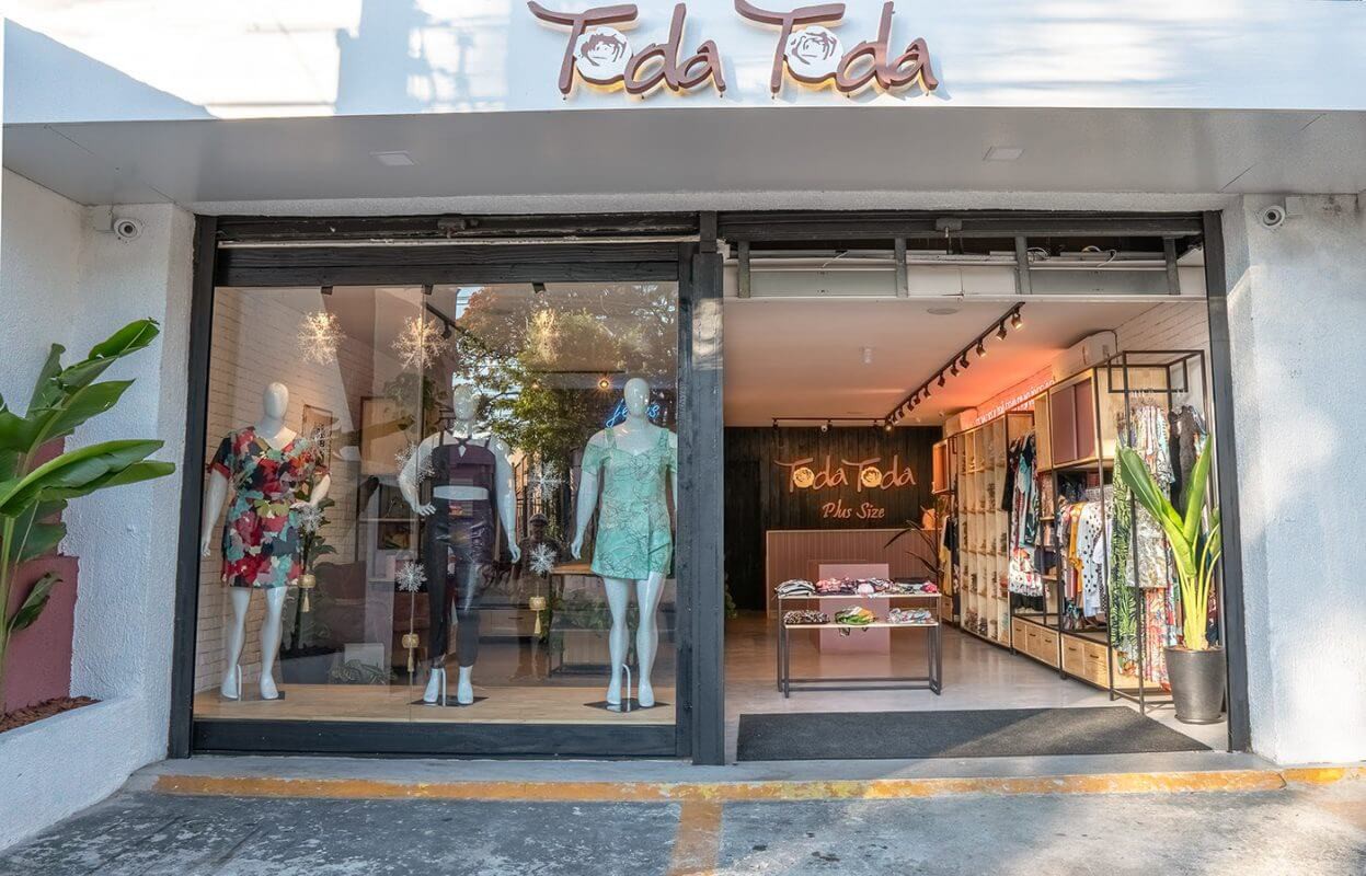 Tips thiết kế shop thời trang nữ thật thu hút tại Tp.HCM
