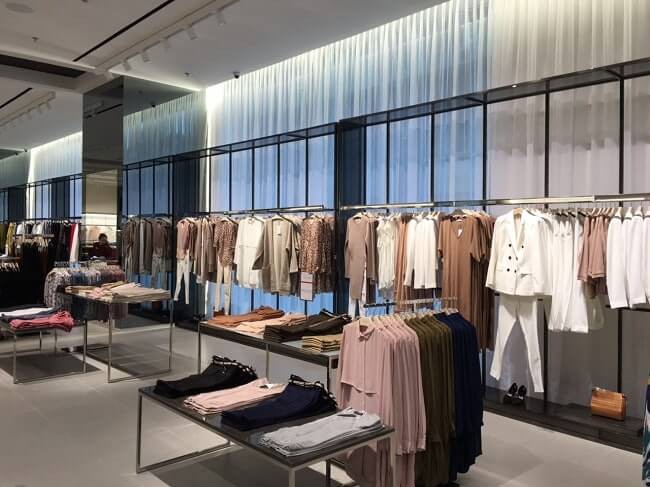 Những điểm khiến thiết kế shop quần áo nữ trở nên “đáng giá”